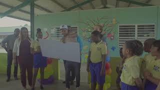 Landsloterij and Dongo donates to Schotborg school in Curacao [upl. by Cusick]