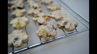 Super Easy Chinese New Year Bakes Happy Nut Chocolate Cookies Recipe [upl. by Robert]