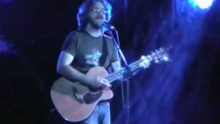 Jonathan Coulton sings Skullcrusher Mountain live [upl. by Llezo]