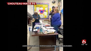 Singer Elle King Stops By Chouteau High School After Receiving Letter From Student [upl. by Cand]