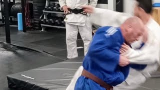 Whats this throw called when osoto gari doesnt work you finish with this Not sure if I like it [upl. by Tolmach]