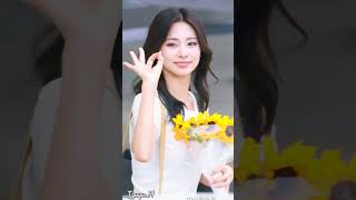 TZUYU SINGING FLY CHINESE VERSION music tzuyufly tzuyu fly thinkaboutzu [upl. by Nnyroc]