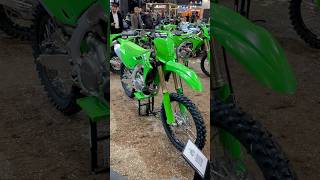 Kawasaki KX 250 F mx bike 2025 at EICMA 2024 🟢 kx250f kx250 kawasaki250 250cc 4t mxbikes mx [upl. by Eerhs]