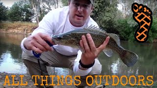 Solo Kayak Camping and Fishing on the Ovens River [upl. by Alyel101]