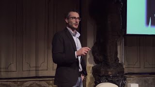 La rivincita dei microbi  Tommaso Giani  TEDxSiena [upl. by Nollad]