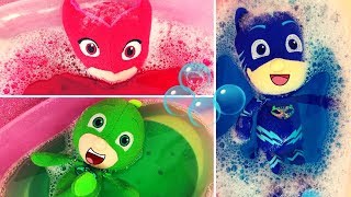 I Super Pigiamini fanno il bagnetto nellacqua magica ✨ Video per bambini [upl. by Ademla346]