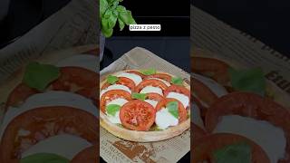 Pizza z pesto mozzarellą i pomidorami 🍕🍕orchideli pizza recipe shorts [upl. by Nerrot]