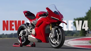 2025 Ducati Panigale V4  NEW STYLING amp FEATURES [upl. by Donough]