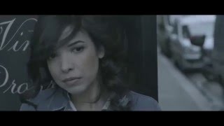 Indila  Ainsi Bas La Vida [upl. by Wadleigh]