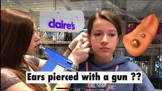 GETTING MY SECOND PIERCING DONE AT CLAIRES [upl. by Mariana]