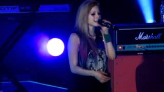 quotWISH YOU WERE HEREquot  Avril Lavigne Live in Manila 21612 HD [upl. by Nodnart]