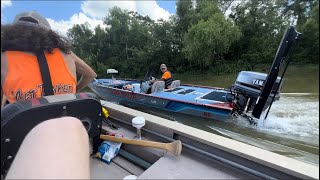 Cajun Special 115 vs Alumacraft 75 river race [upl. by Jacobsen]