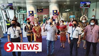 Transport Minister sees off visitors to Langkawi from KLIA under travel bubble project [upl. by Coats962]