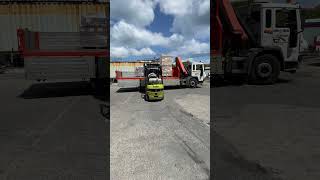 Forklift Operator Quick Offload [upl. by Clevey]