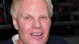 Ex Abercrombie Fitch CEO arrested [upl. by Nirok]