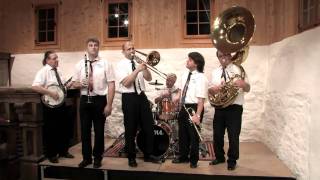 Dixieland One Step  Midlife Jazzband  Swiss Dixie Jazzer [upl. by Urion]