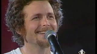 Jovanotti  Un raggio di solePer teLombelico del mondo Live Festivalbar 99 [upl. by Nnaylime518]