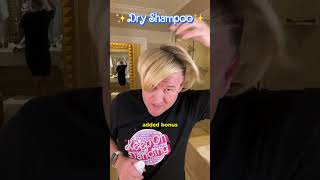 ✨ Dry Shampoo 101 hairtok dryshampoo hairroutine hairhacks hairvideos greasyhair hairtips [upl. by Yatnahc908]