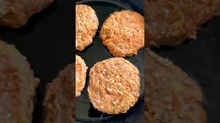 The Ultimate Guide to Making Juicy Turkey Burgers [upl. by Saiasi614]