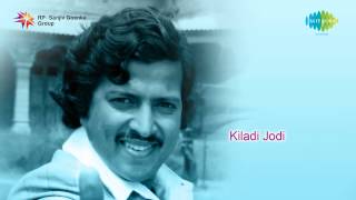 Kiladi Jodi  Aadabeku Karate song [upl. by Gelasias]