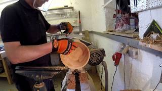 Vom Holzklumpen zur Schale Drechseln  madeoftimber woodturner [upl. by Grady650]