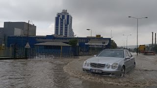 Dilovası’nda yağmur su baskınlara neden oldu 2 [upl. by Mihalco]