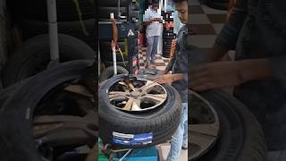 TATA Nexon ev car tyre change machine [upl. by Horatius712]