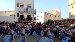 Actuación del Grup Local de Danses de Peñíscola [upl. by Anauqat667]