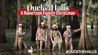 Hairy Christmas  The Robertsons Willie Phil Si Jase amp Jep w Luke Bryan [upl. by Ophelia]