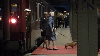 Dronning Margrethe har abdiceret [upl. by Henriha724]