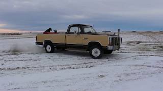 1982 Dodge W150 Spinin Donuts [upl. by Irved558]