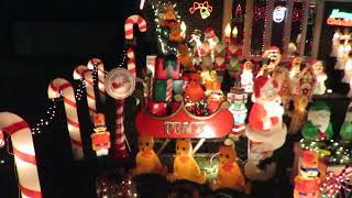 SANTAS TOY CHEST  Midlothian IL Christmas decorating contest 2023 [upl. by Cordell]