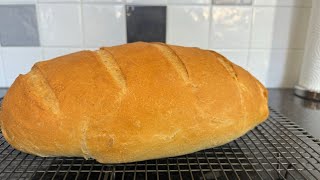 English Bloomer Bread  using Ankarsrum [upl. by Enaerb]