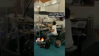 Lacy Comer going crazy and solid on drums gospeldrums musicianscorner [upl. by Fritze]