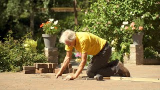 Bestrating herstellen  Tuinieren met Hendrik Jan de tuinman [upl. by Levy389]