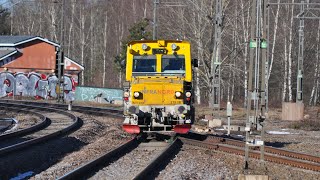 Tåg på Katrineholms station mars 2023 [upl. by Oznola]