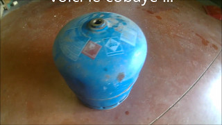 Comment vider une petite bouteille de gaz  DIY  Homemade [upl. by Farr]