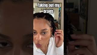 Braid out on short 4b hair shorts naturalhair hairtutorial braidout [upl. by Allain]