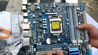 Gigabyte P55MUD2 P55 LGA1156 Core i5 Motherboard Unboxing Linus Tech Tips [upl. by Nena160]