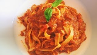 REAL Italian Pasta Bolognese  RESTAURANT RECIPE for sauce with advance preparation technique [upl. by Sergius]