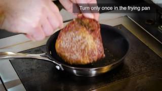 Cooking the Perfect Steak on an Everhot [upl. by Labors584]