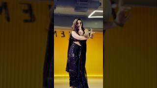 Chammak Challo movie dance saree trending viralvideo ankitarajpoot [upl. by Inoy747]