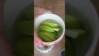 Licuado de piña apio y manzana verde para bajar de peso 🍍🍏 licuadoparaadelgazar jugoparaadelgazar [upl. by Iderf]