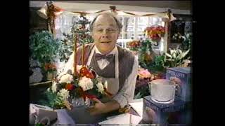 Teleflora Crystal Caddy Bouquet 1983 Commercial [upl. by Lattonia]