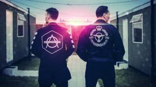 Tiësto amp Don Diablo  Chemicals feat Thomas Troelsen [upl. by Pass938]