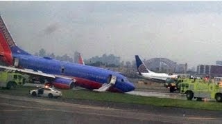 Southwest Airlines nose gear failure on landing at LaGuardia Airport [upl. by Ranilopa]