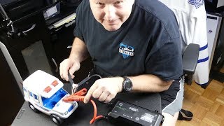 Motomaster Eliminator 1500A Jump Starter and Power Bank [upl. by Uziel]