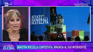 Ministra Roccella contestata rinuncia al suo intervento  La Volta Buona 10052024 [upl. by Ardnek]