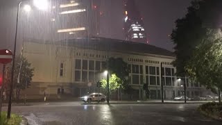 Nuova ondata di maltempo a Milano diramata allerta rossa piogge torrenziali a CityLife [upl. by Ulphiah505]