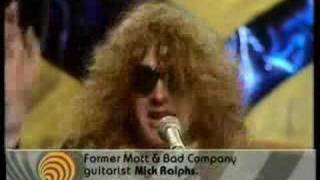 Mott The Hoople  Roll Away The Stone [upl. by Babbie662]